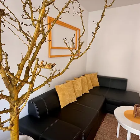 Slunecny S Terasou Jako Doma I Mimo Domov 아파트 체스케부데요비체