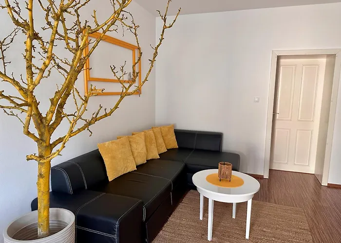 Διαμέρισμα Slunecny S Terasou Jako Doma I Mimo Domov Τσέσκε Μπουντεγιόβιτσε